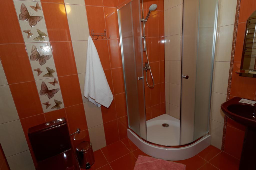Pysanka Hotel Kołomyja Pokój zdjęcie