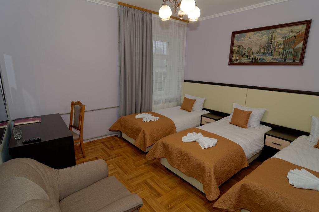 Pysanka Hotel Kołomyja Pokój zdjęcie