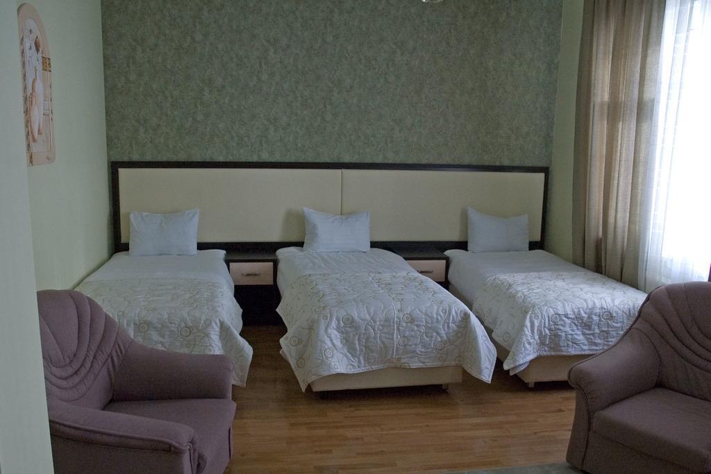 Pysanka Hotel Kołomyja Pokój zdjęcie