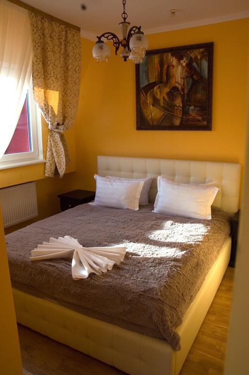 Pysanka Hotel Kołomyja Pokój zdjęcie