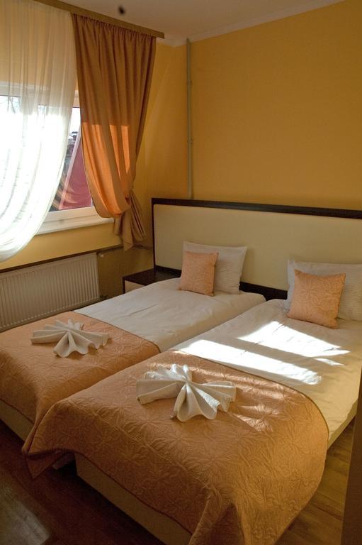 Pysanka Hotel Kołomyja Pokój zdjęcie
